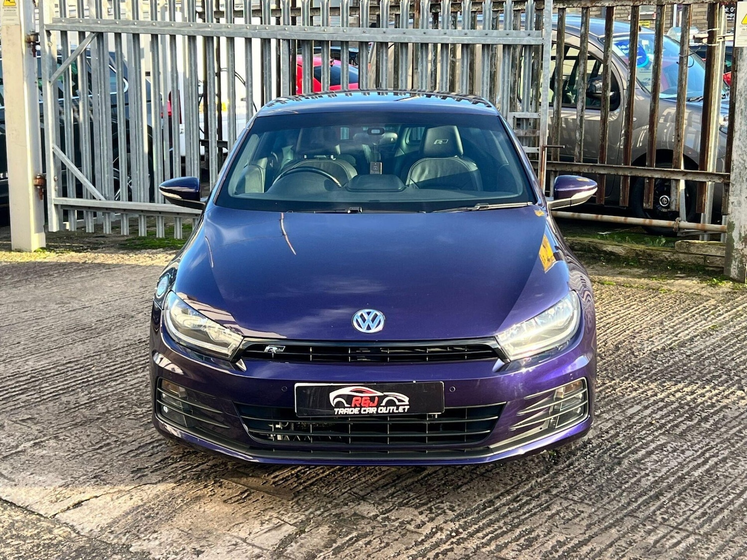 Used Volkswagen Scirocco 2015 for sale - 77249749: Photo 8