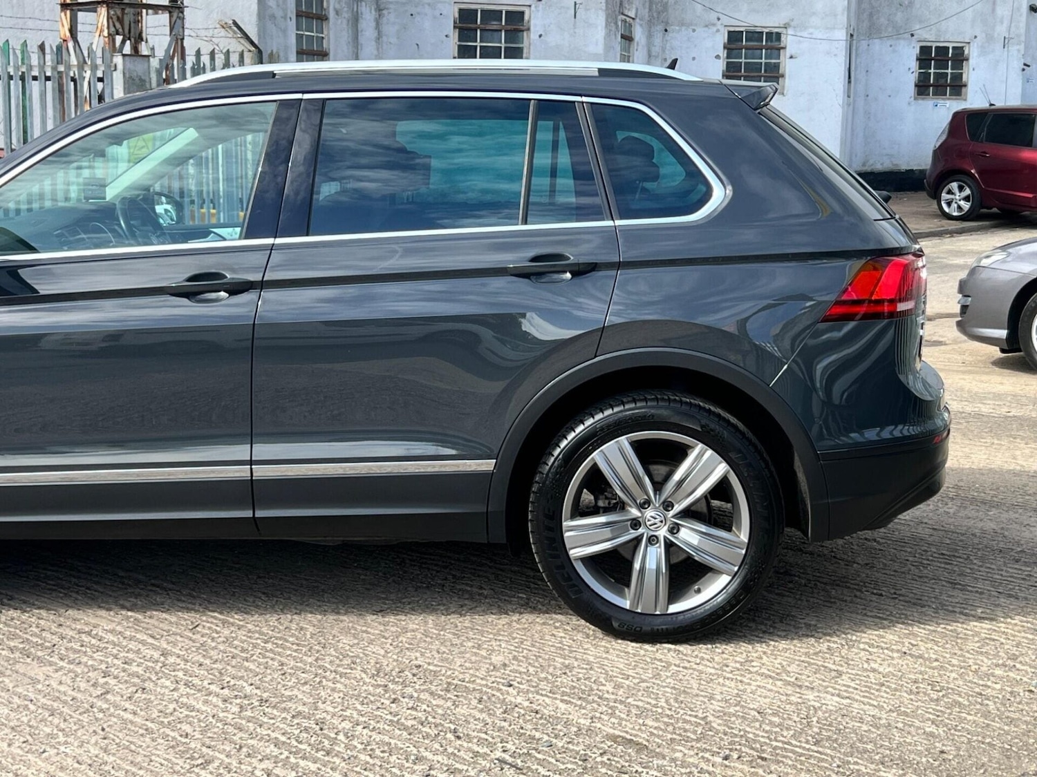Used Volkswagen Tiguan 2019 for sale - 77249739: Photo 15