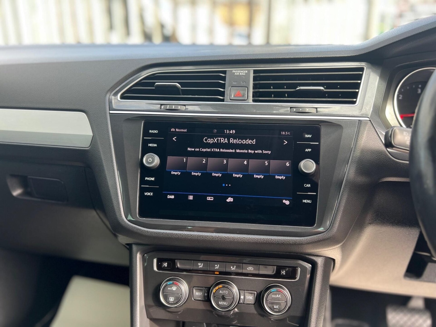 Used Volkswagen Tiguan 2019 for sale - 77249739: Photo 44