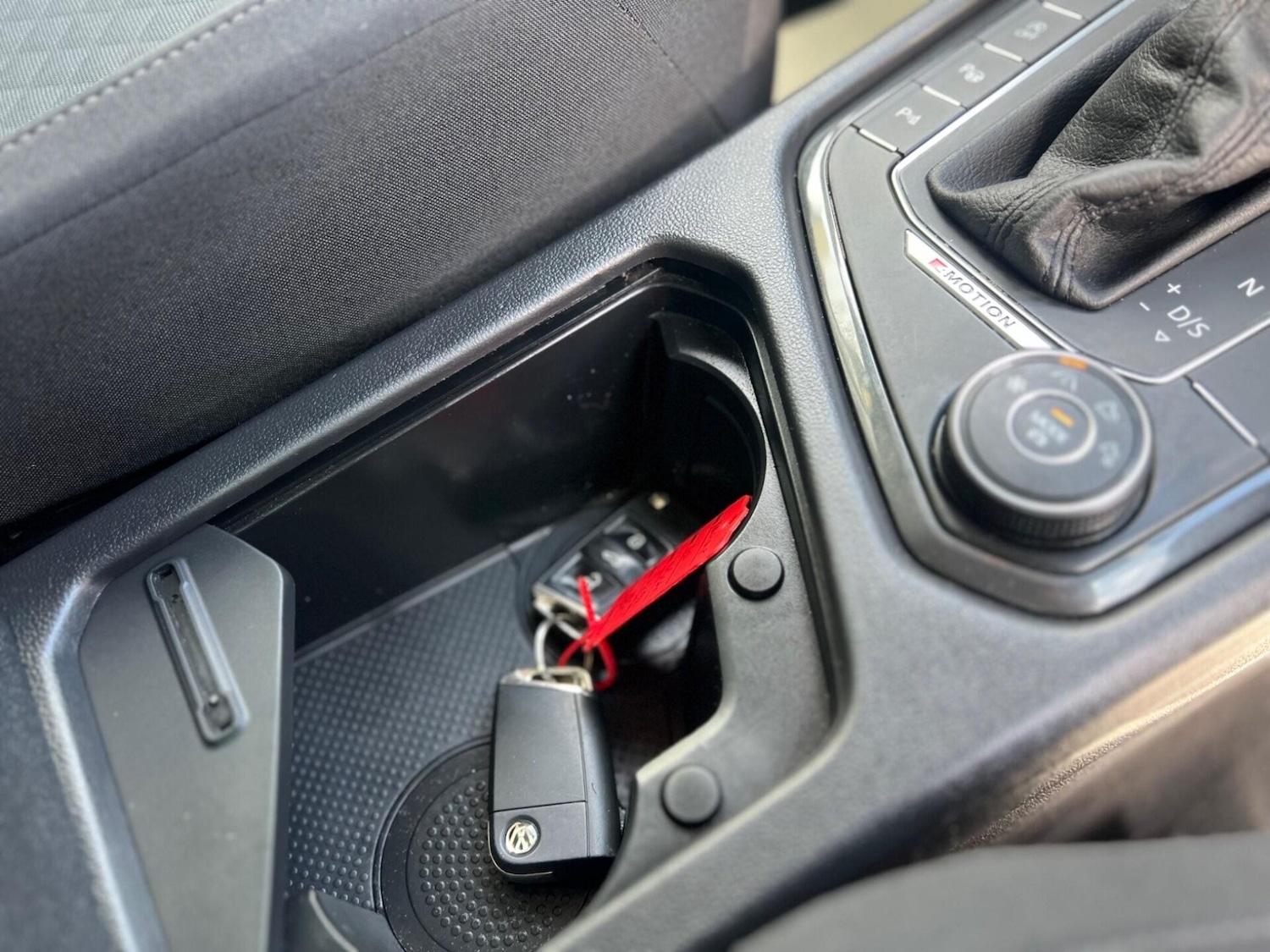 Used Volkswagen Tiguan 2019 for sale - 77249739: Photo 52