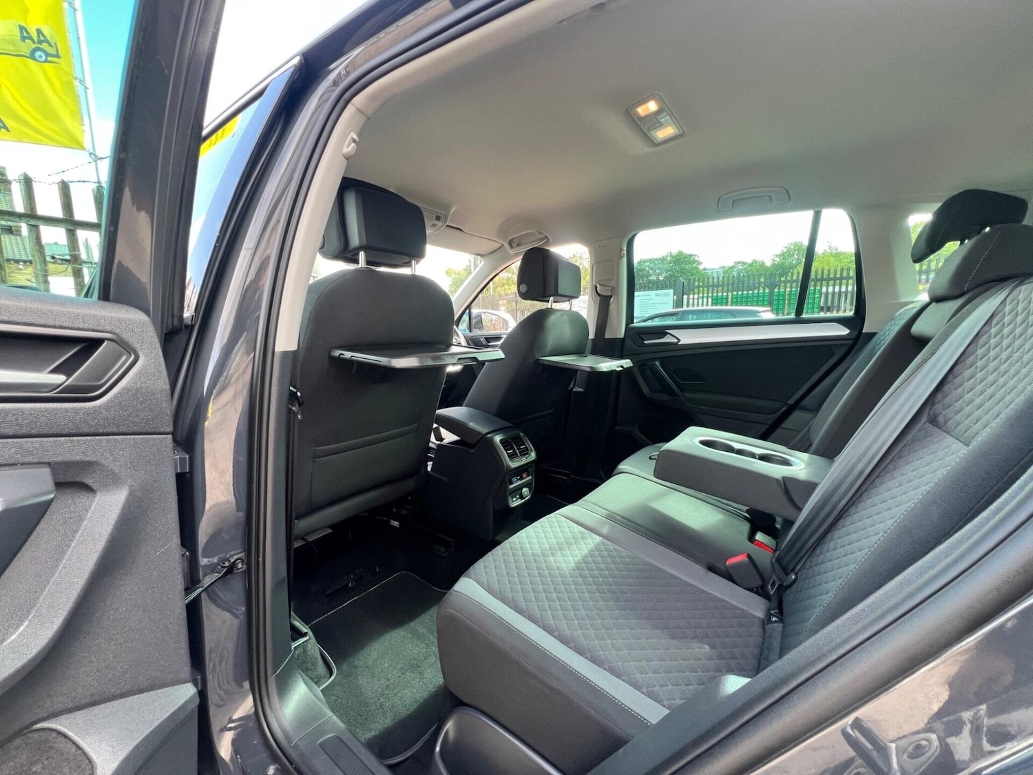 Used Volkswagen Tiguan 2019 for sale - 77249739: Photo 69