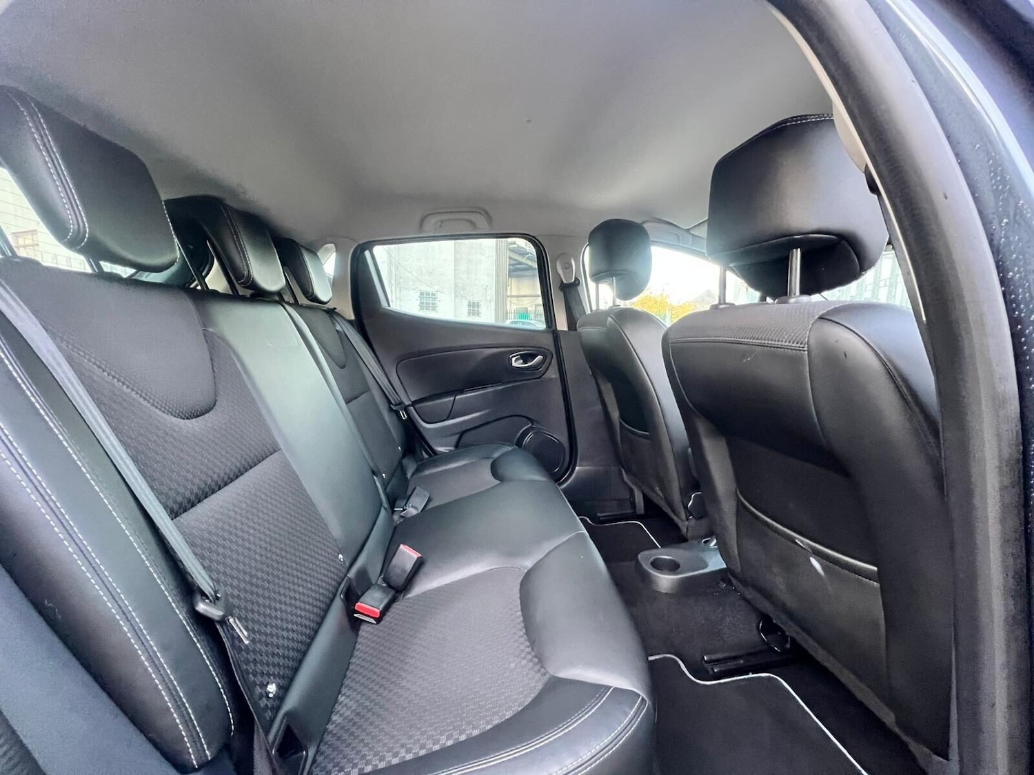 Used Renault Clio 2018 for sale - 77249772: Photo 38