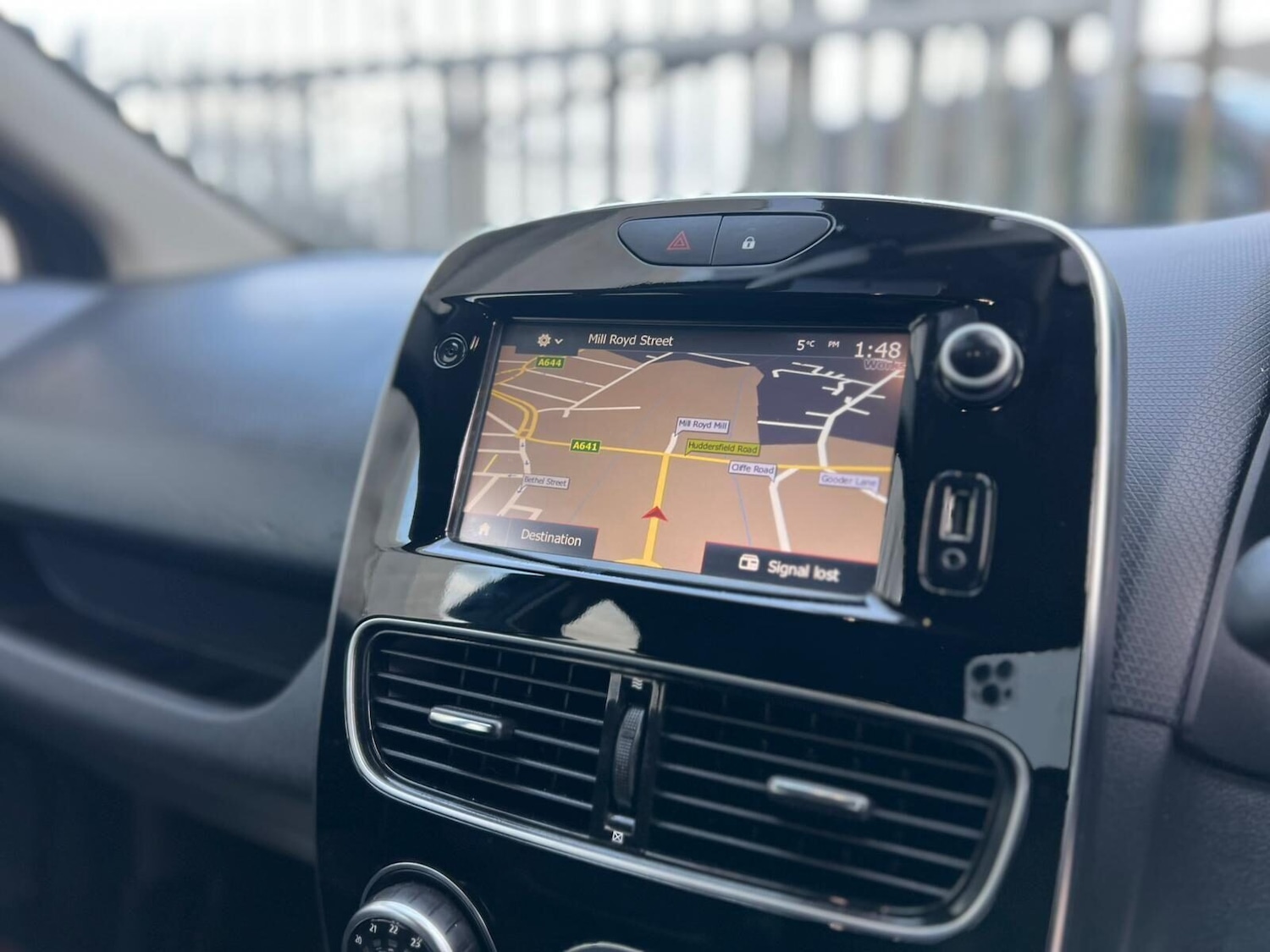 Used Renault Clio 2018 for sale - 77249772: Photo 55