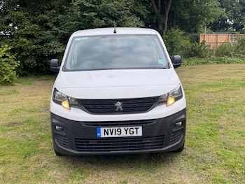 Used Peugeot Partner 2019 for sale - 75398406: Photo