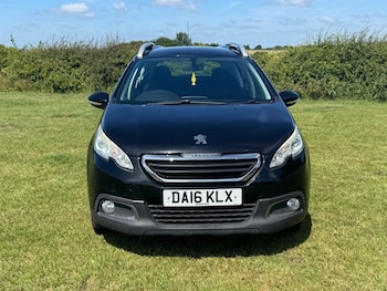 Used Peugeot 2008 2016 for sale - 75398366: Photo