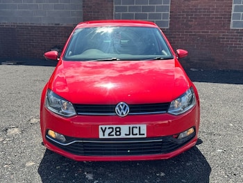 Used Volkswagen Polo 2017 for sale - 74552275: Photo