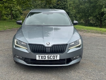 Used Skoda Superb 2017 for sale - 75398312: Photo