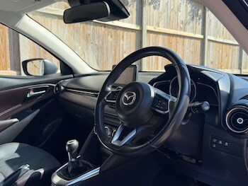 Used Mazda Mazda2 2019 for sale - 79563526: Photo