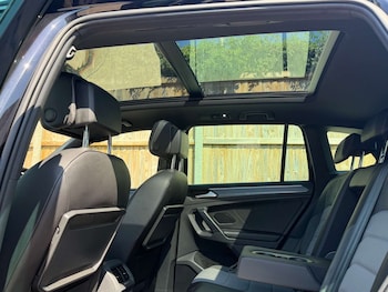 Used Volkswagen Tiguan 2019 for sale - 79563529: Photo