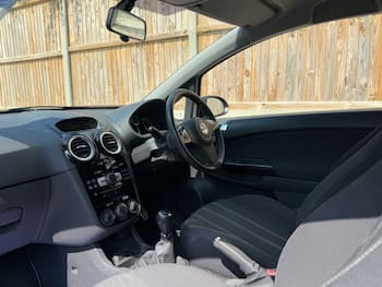 Used Vauxhall Corsa 2014 for sale - 79640104: Photo