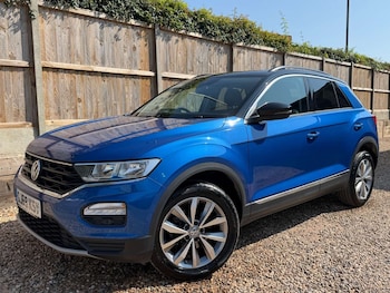 Used Volkswagen T-Roc 2019 for sale - 79563558: Photo