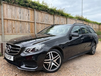 Used Mercedes-Benz E Class 2016 for sale - 79563561: Photo
