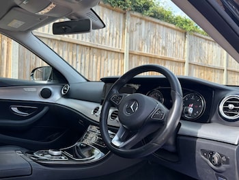 Used Mercedes-Benz E Class 2017 for sale - 79563552: Photo