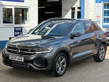 Used Volkswagen T-Roc 2025 for sale - 78943633: Photo