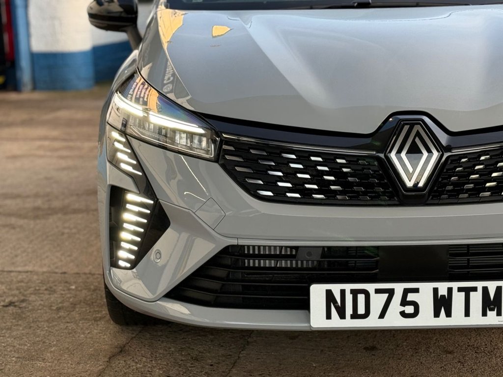 Used Renault Clio 2025 for sale - 77179515: Photo 15