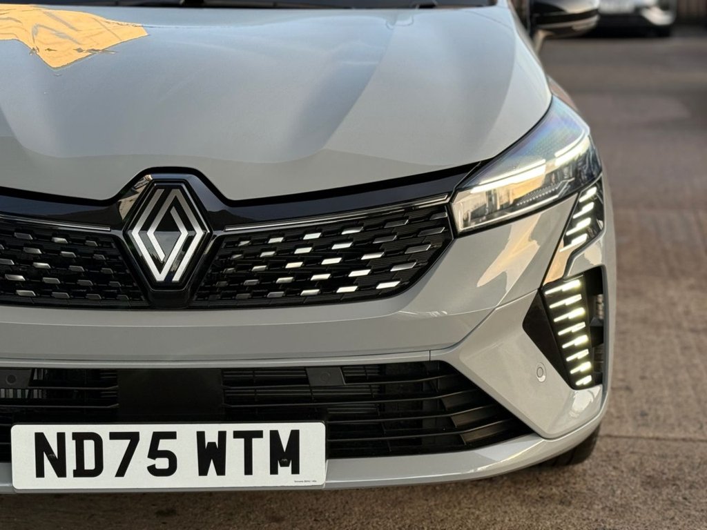 Used Renault Clio 2025 for sale - 77179515: Photo 18