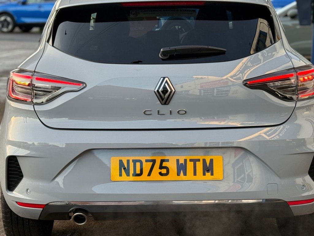 Used Renault Clio 2025 for sale - 77179515: Photo 31