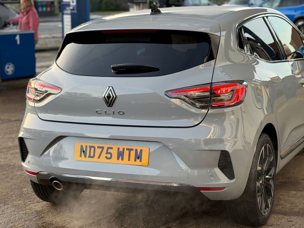 Used Renault Clio 2025 for sale - 77179515: Photo 36