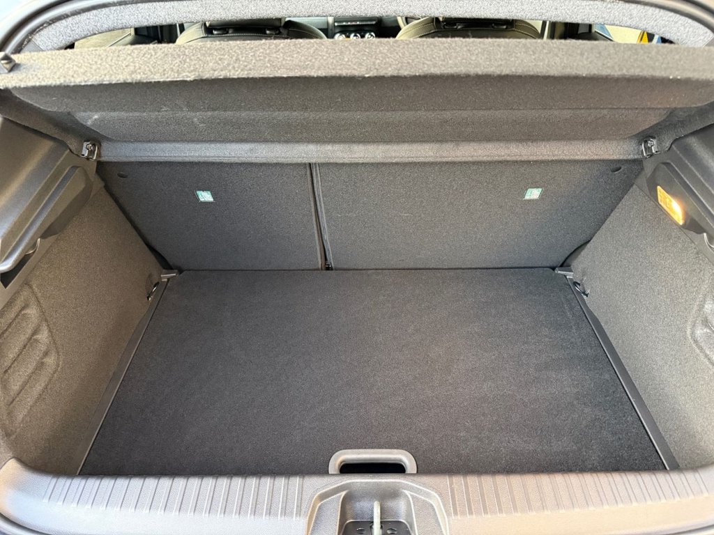 Used Renault Clio 2025 for sale - 77179515: Photo 6