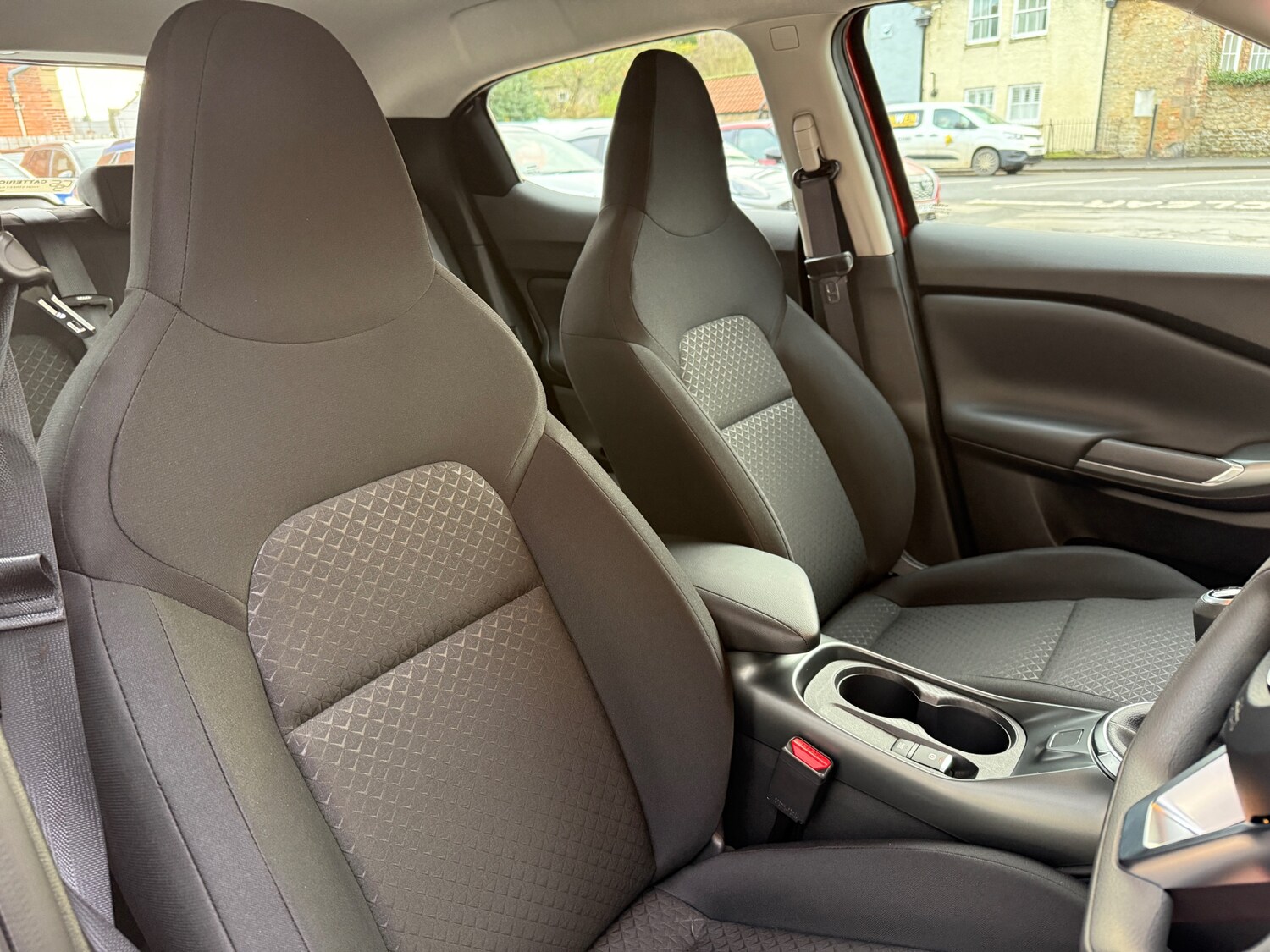 Used Nissan Juke 2025 for sale - 76650812: Photo 60