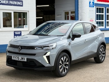 Renault Captur feature image 1