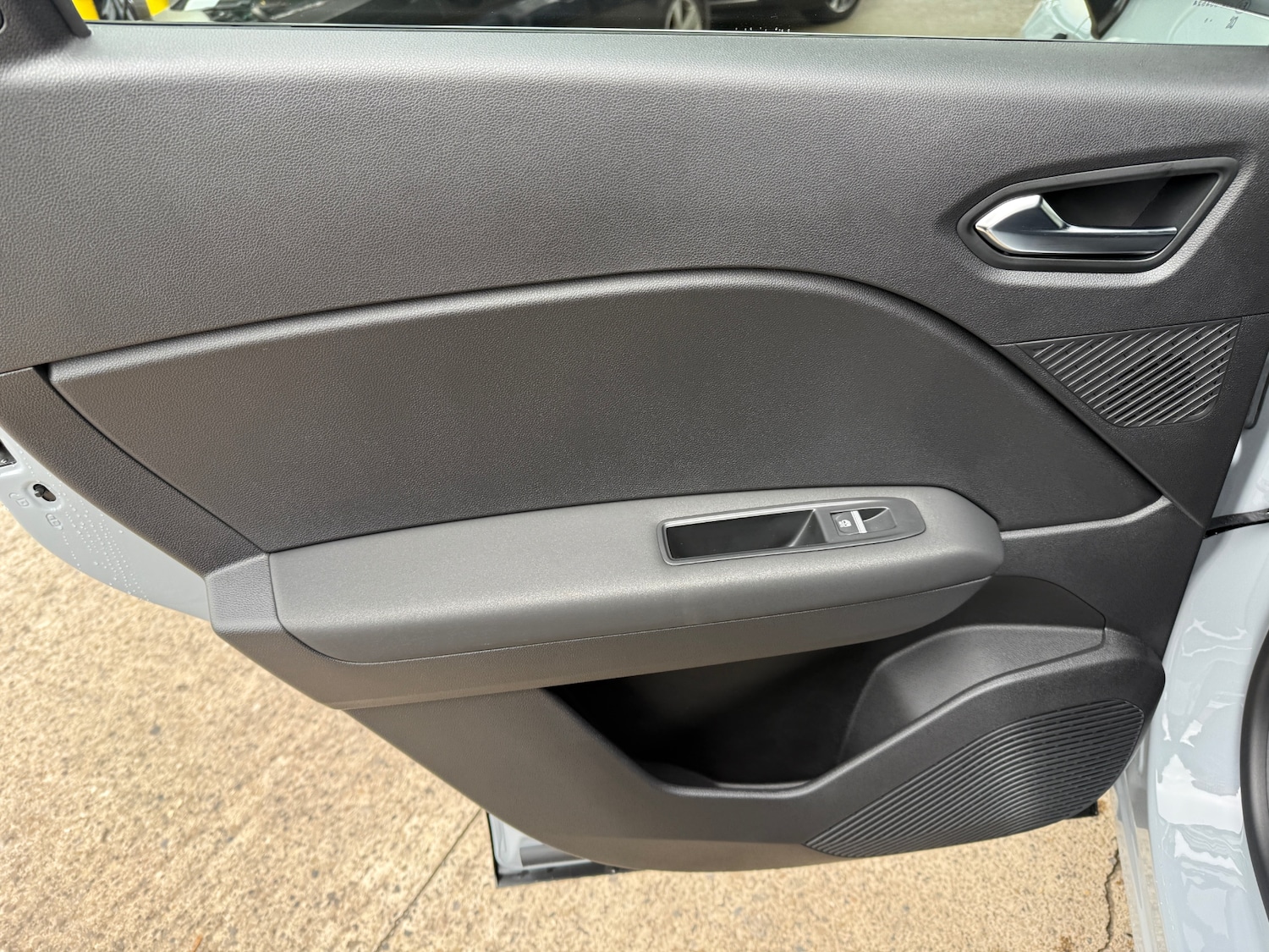 Used Renault Captur 2025 for sale - 76172244: Photo 49