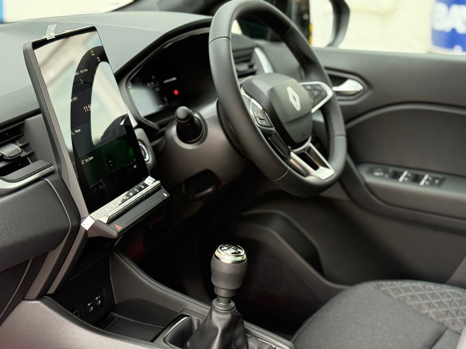 Used Renault Captur 2025 for sale - 76172244: Photo 59