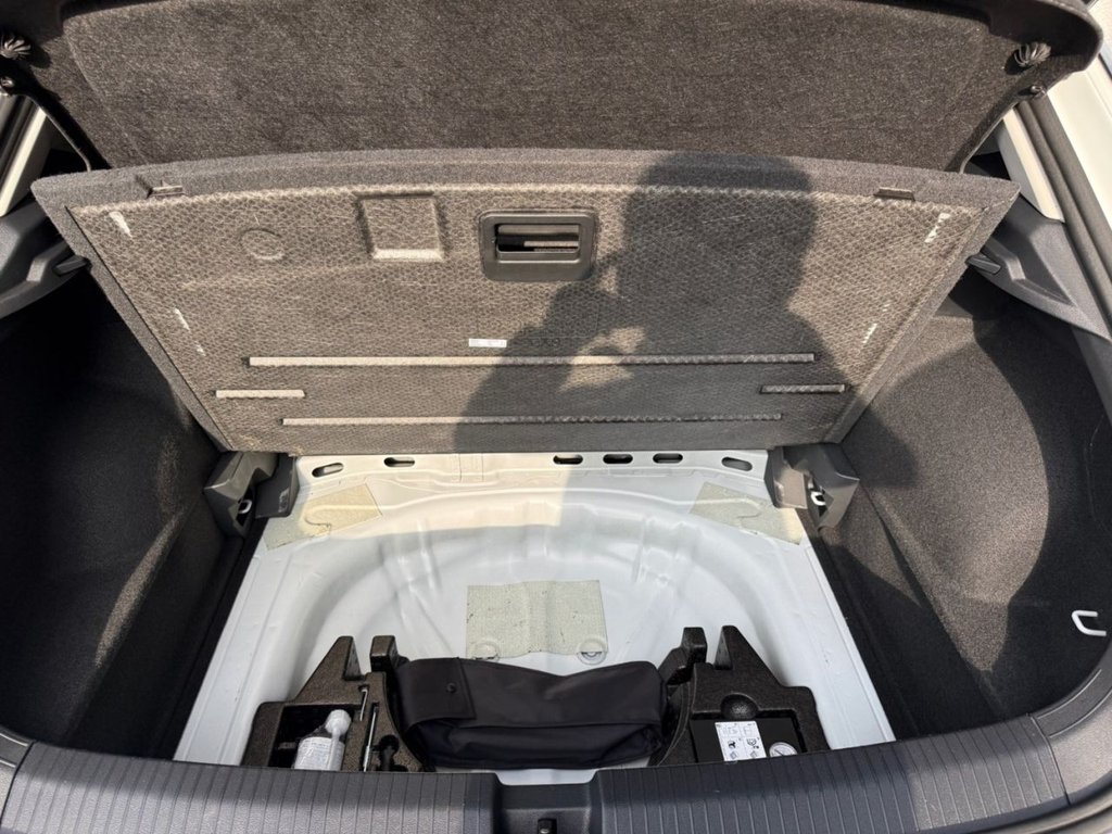 Used Volkswagen T-Roc 2022 for sale - 77179470: Photo 35