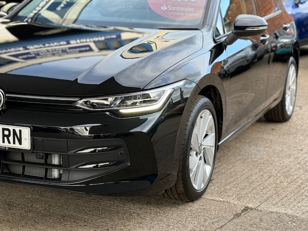 Used Volkswagen Golf 2025 for sale - 76242787: Photo 22