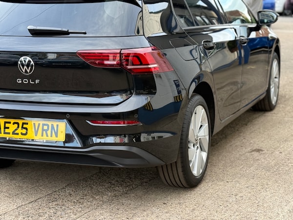 Used Volkswagen Golf 2025 for sale - 76242787: Photo 36