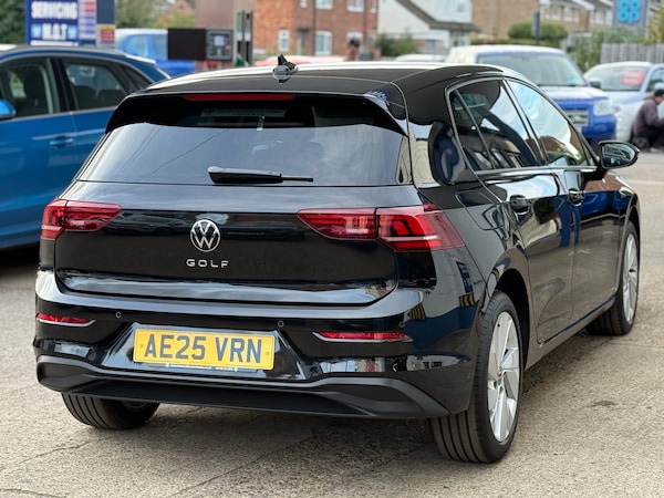 Used Volkswagen Golf 2025 for sale - 76242787: Photo 38