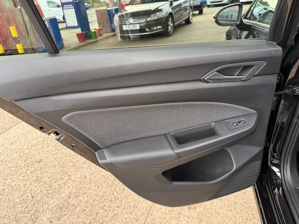 Used Volkswagen Golf 2025 for sale - 76242787: Photo 51