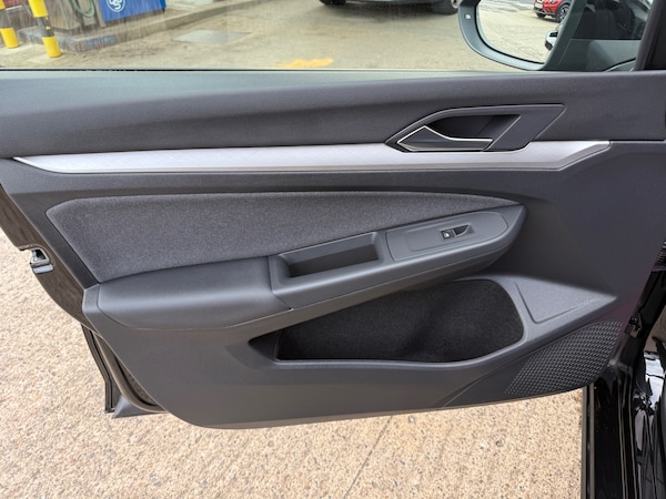 Used Volkswagen Golf 2025 for sale - 76242787: Photo 54