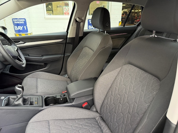 Used Volkswagen Golf 2025 for sale - 76242787: Photo 56