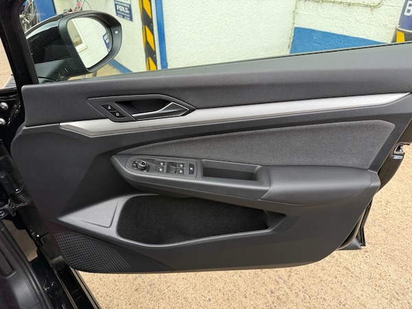 Used Volkswagen Golf 2025 for sale - 76242787: Photo 62