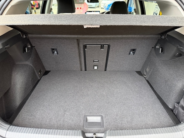 Used Volkswagen Golf 2025 for sale - 76242787: Photo 6