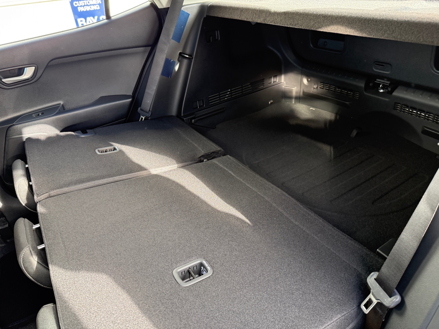 Used Kia Stonic 2025 for sale - 76384643: Photo 44