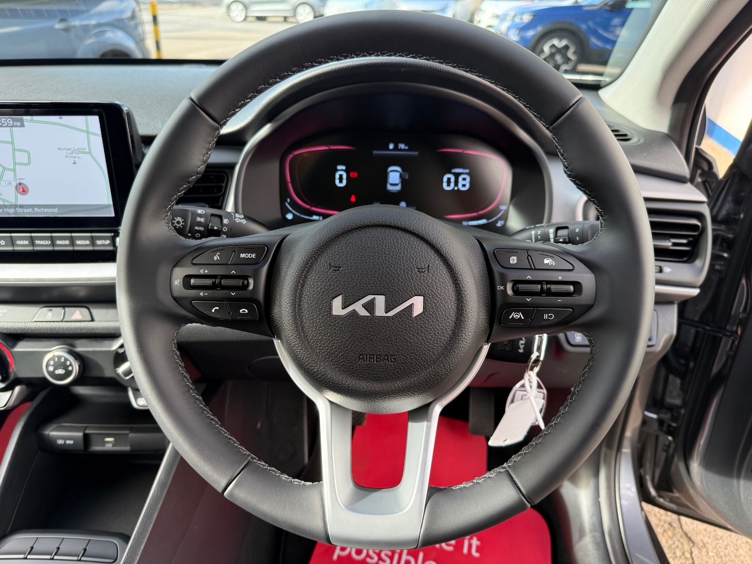 Used Kia Stonic 2025 for sale - 76384643: Photo 64