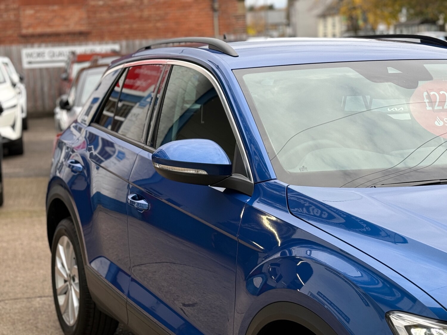 Used Volkswagen T-Roc 2025 for sale - 76391196: Photo 11