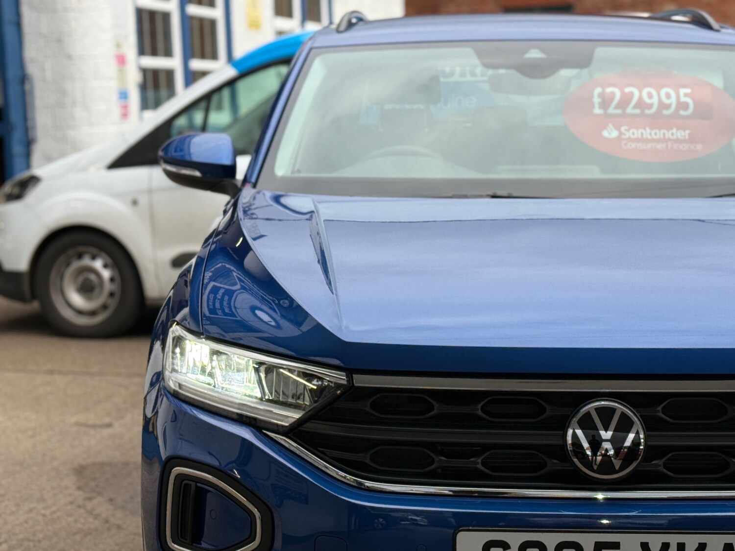 Used Volkswagen T-Roc 2025 for sale - 76391196: Photo 17