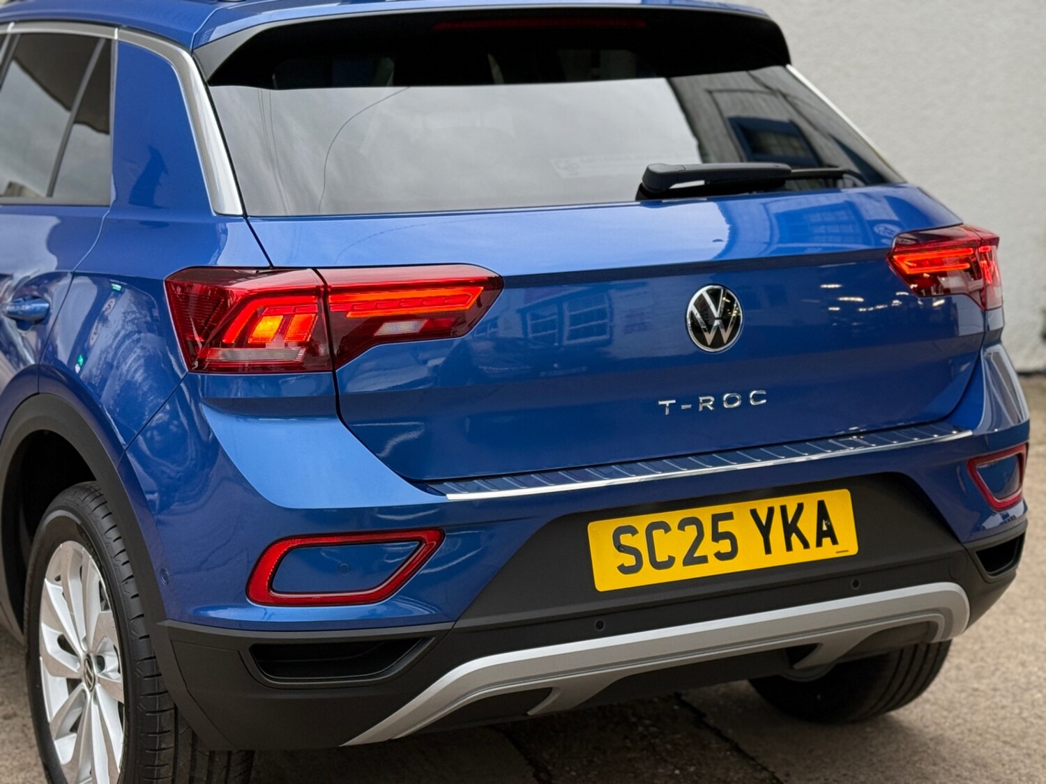 Used Volkswagen T-Roc 2025 for sale - 76391196: Photo 29