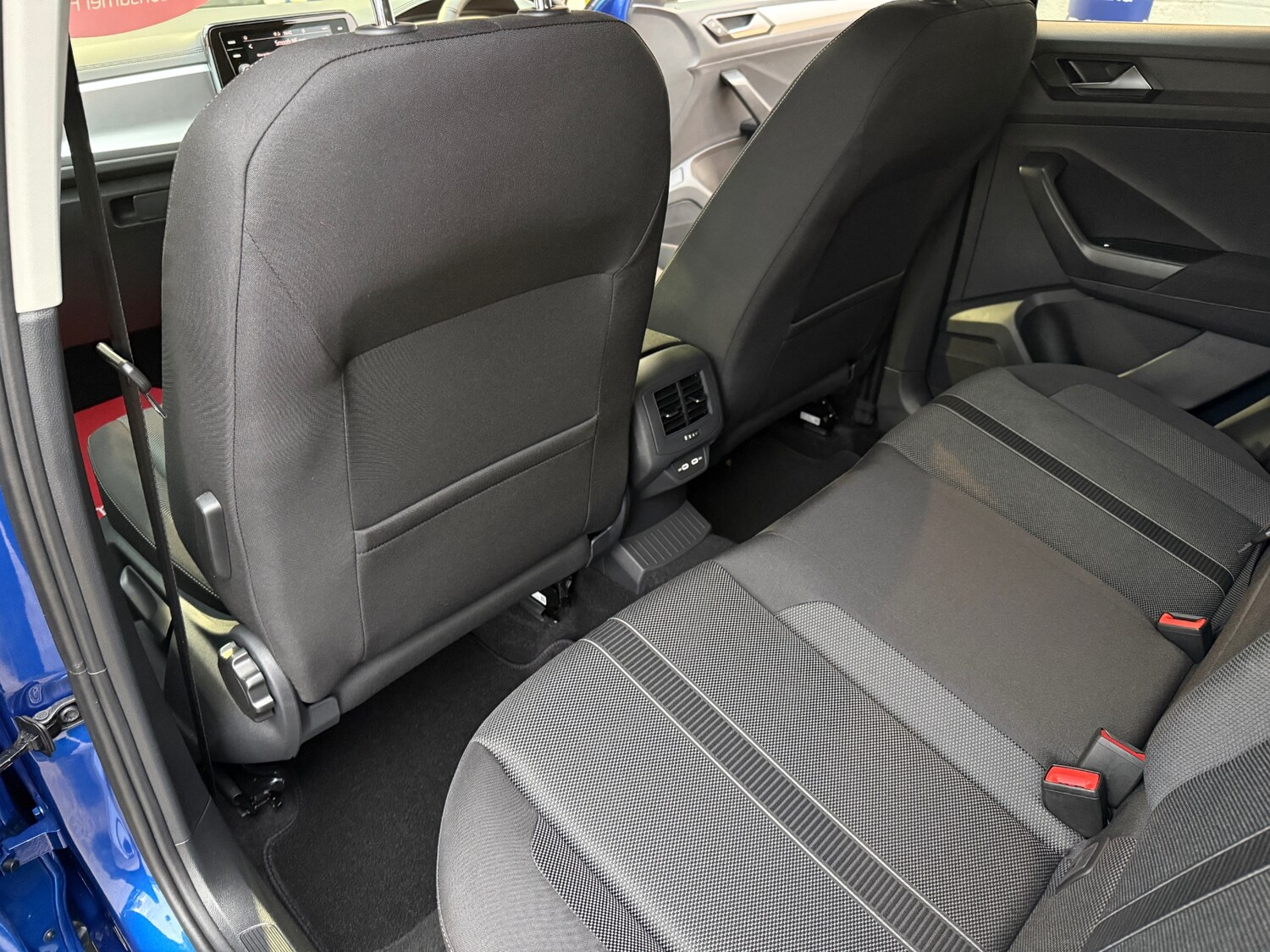 Used Volkswagen T-Roc 2025 for sale - 76391196: Photo 50