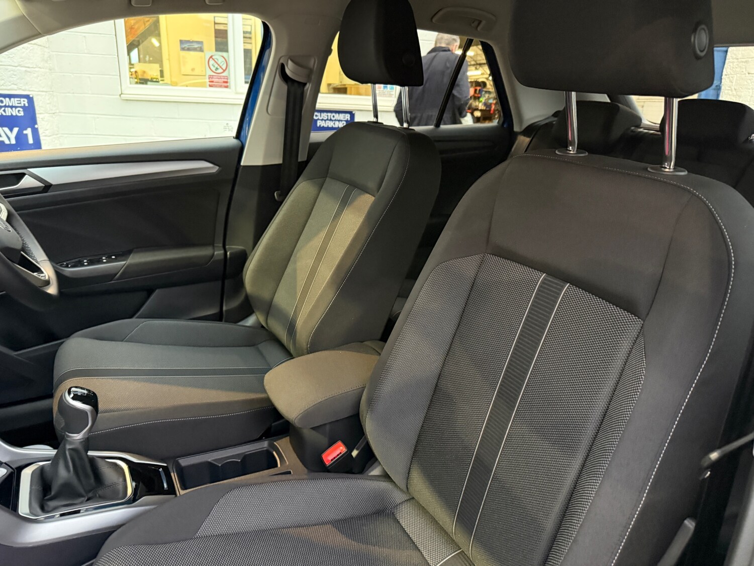 Used Volkswagen T-Roc 2025 for sale - 76391196: Photo 56