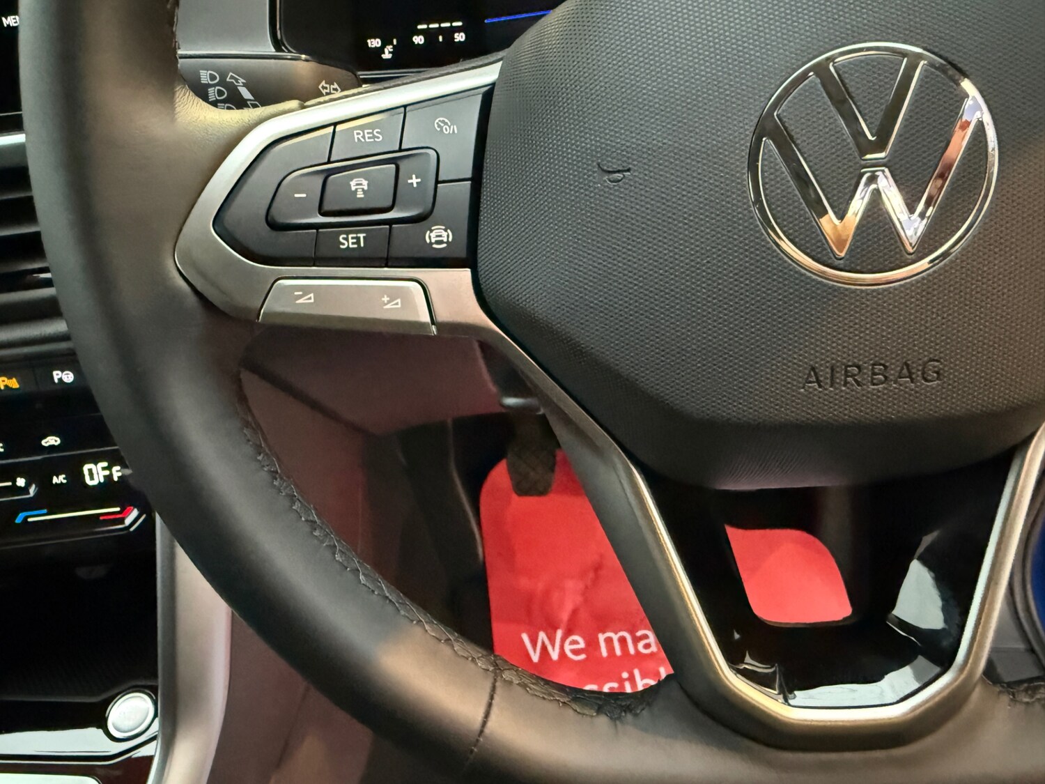 Used Volkswagen T-Roc 2025 for sale - 76391196: Photo 68