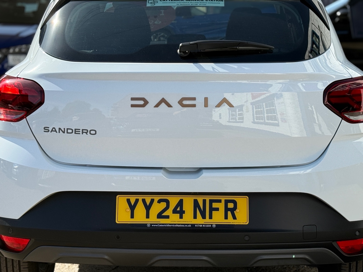 Vehicle 33