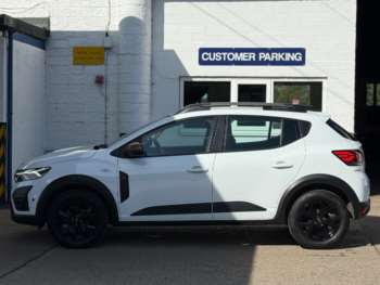 Used Dacia Sandero Stepway 2024 for sale - 74970816: Photo