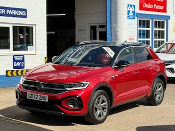 Used Volkswagen T-Roc 2023 for sale - 75537511: Photo