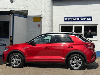 Used Volkswagen T-Roc 2023 for sale - 75537511: Photo