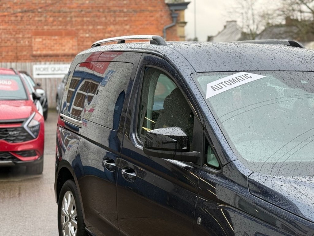 Used Ford Tourneo Connect 2025 for sale - 77704038: Photo 11