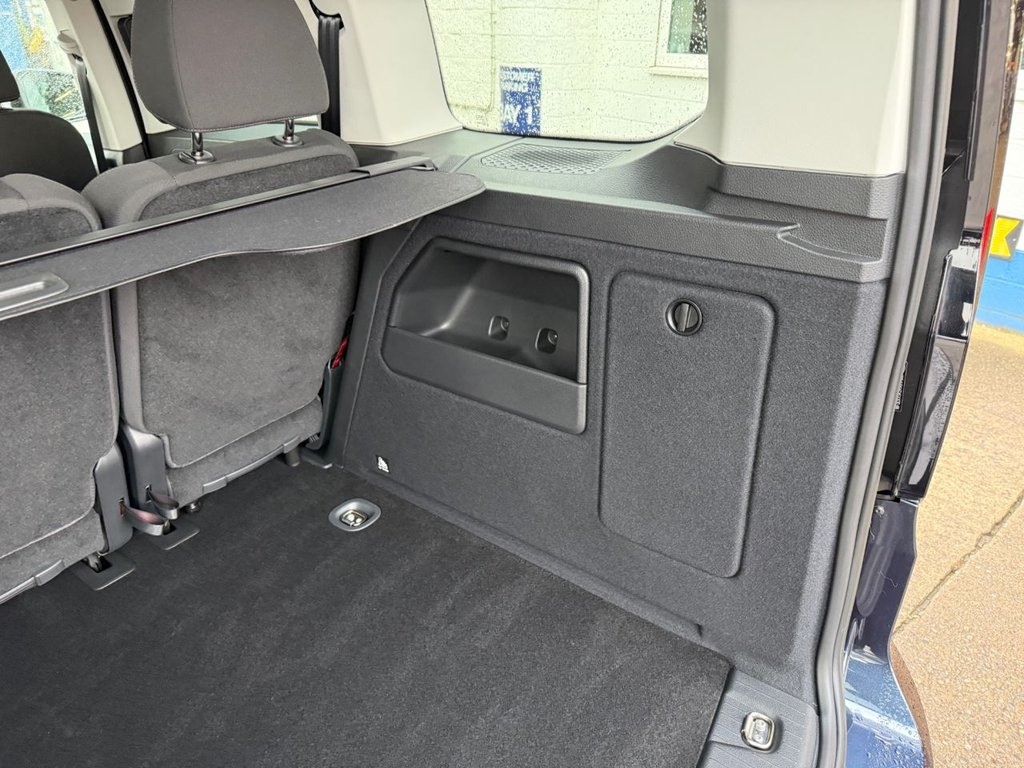 Used Ford Tourneo Connect 2025 for sale - 77704038: Photo 40